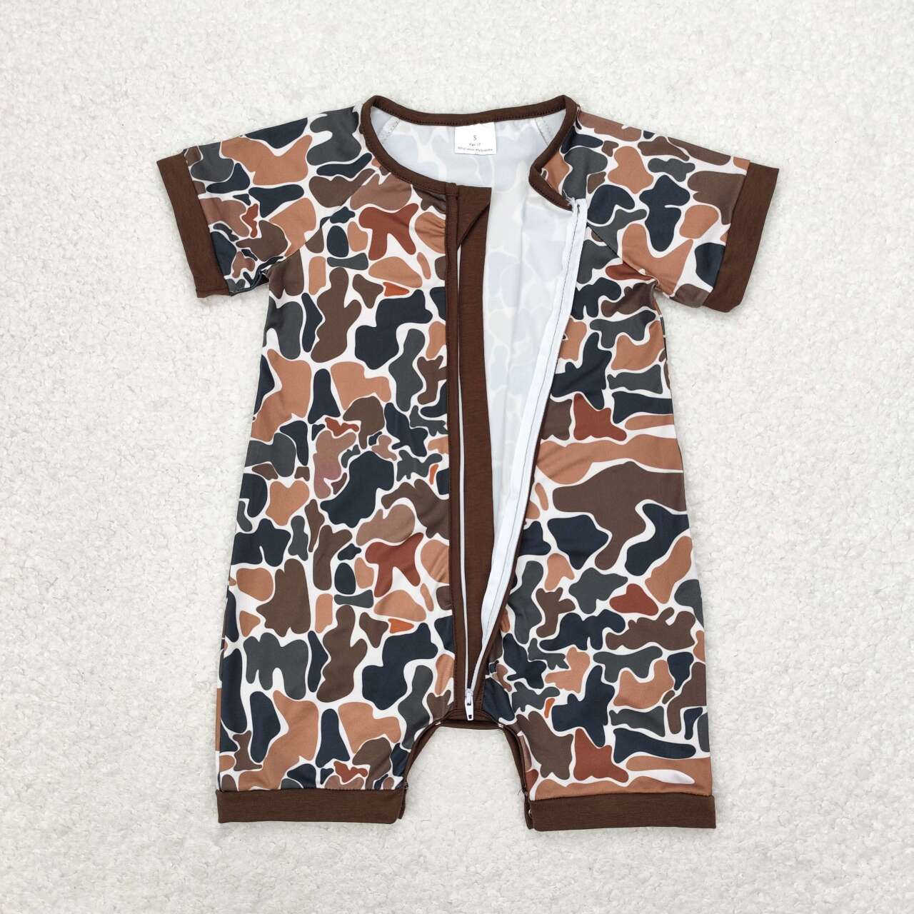 SR0666 Brown Camo Print Baby Boys Zipper Romper