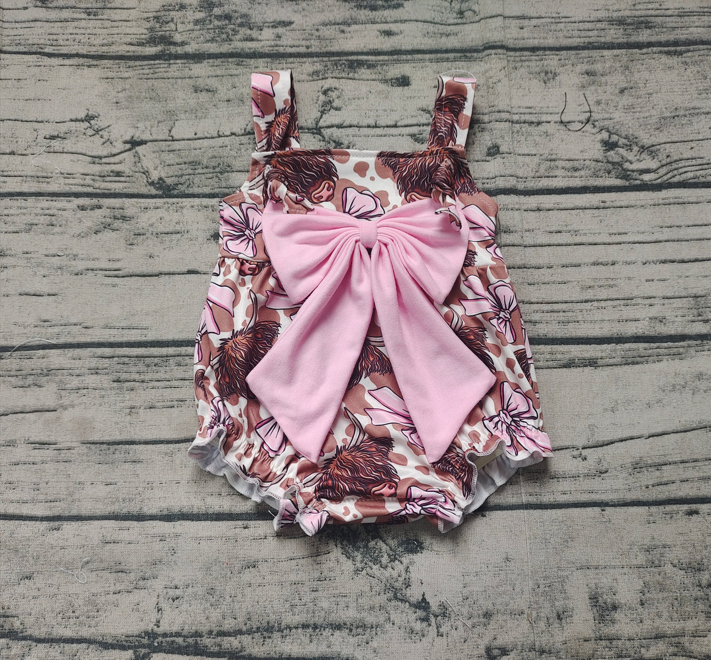 (Pre-order)SR2697  Highland Cow Pink Bows Print Baby Girls Summer Romper