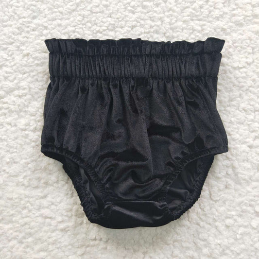 SS0102 Baby girls black Velvet bummie shorts