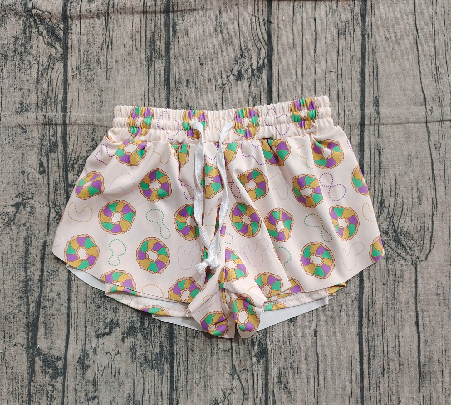 (Pre-order)SS0683 Donut Girls Mardi Gras Bottom Flutter Yoga Shorts