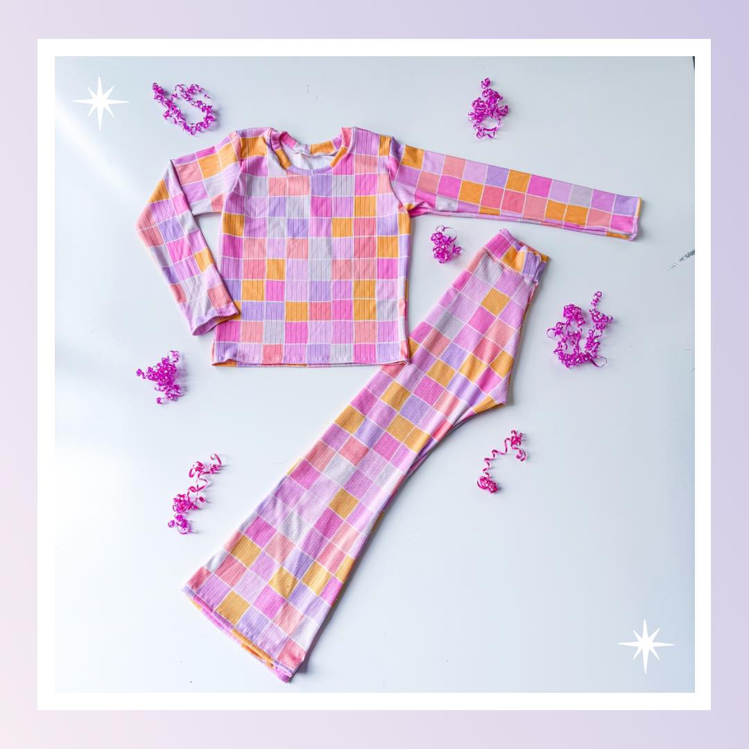 (Custom Design Preorder MOQ 5) Pink Plaid Print Bell Pants Girls Clothes Set