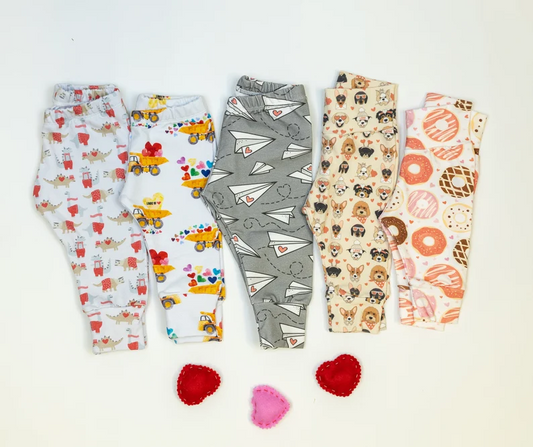 (Custom Design MOQ 5) Paper Plane Heart Print Kids Valentine's Pants