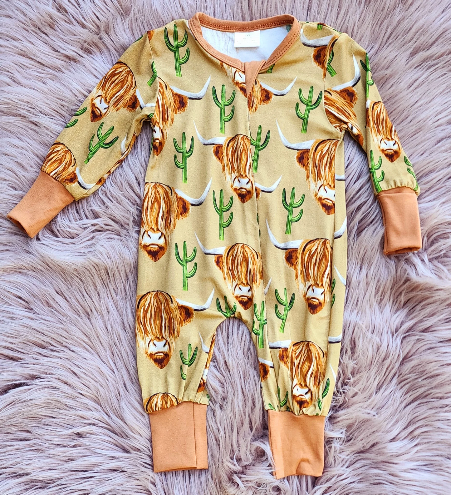 (Custom Design Preorder MOQ 5) Cactus Highland Cow Print Baby Fall Sleeper Zipper Romper