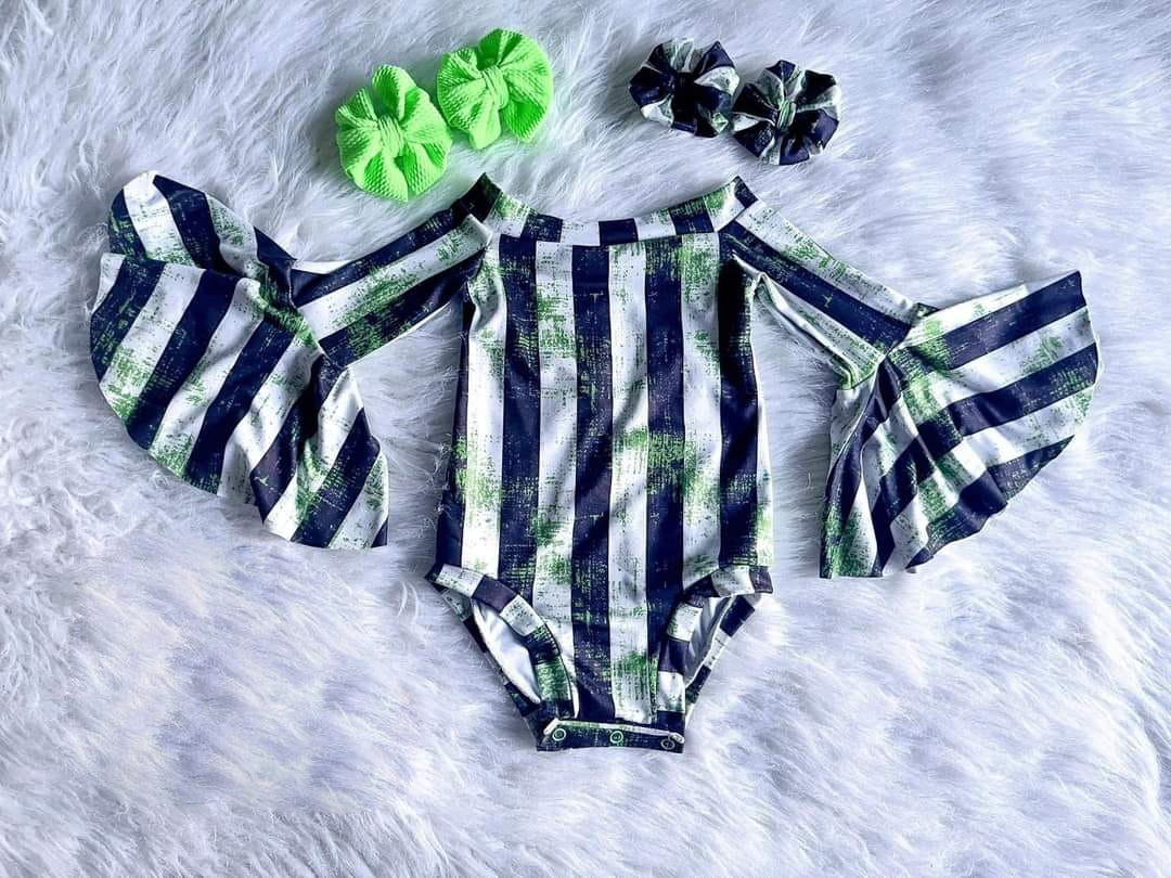 (Custom Design Preorder MOQ 5) Black Stripes Print Baby Girls Halloween Romper