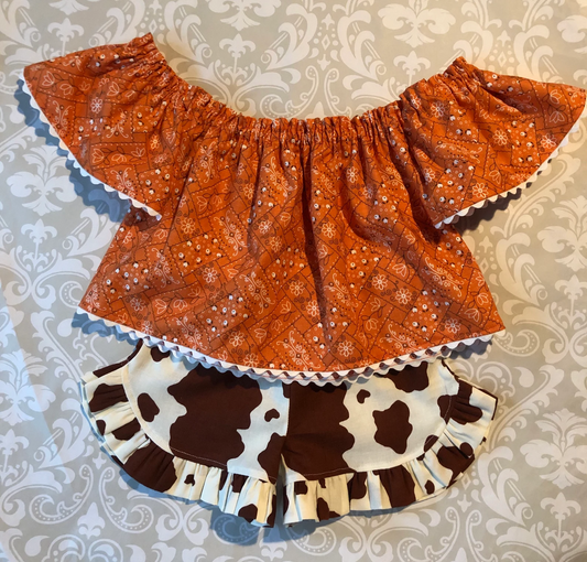 (Custom Design Preorder MOQ 5) Red Paisley Top Brown Cow Shorts Girls Summer Clothes Set
