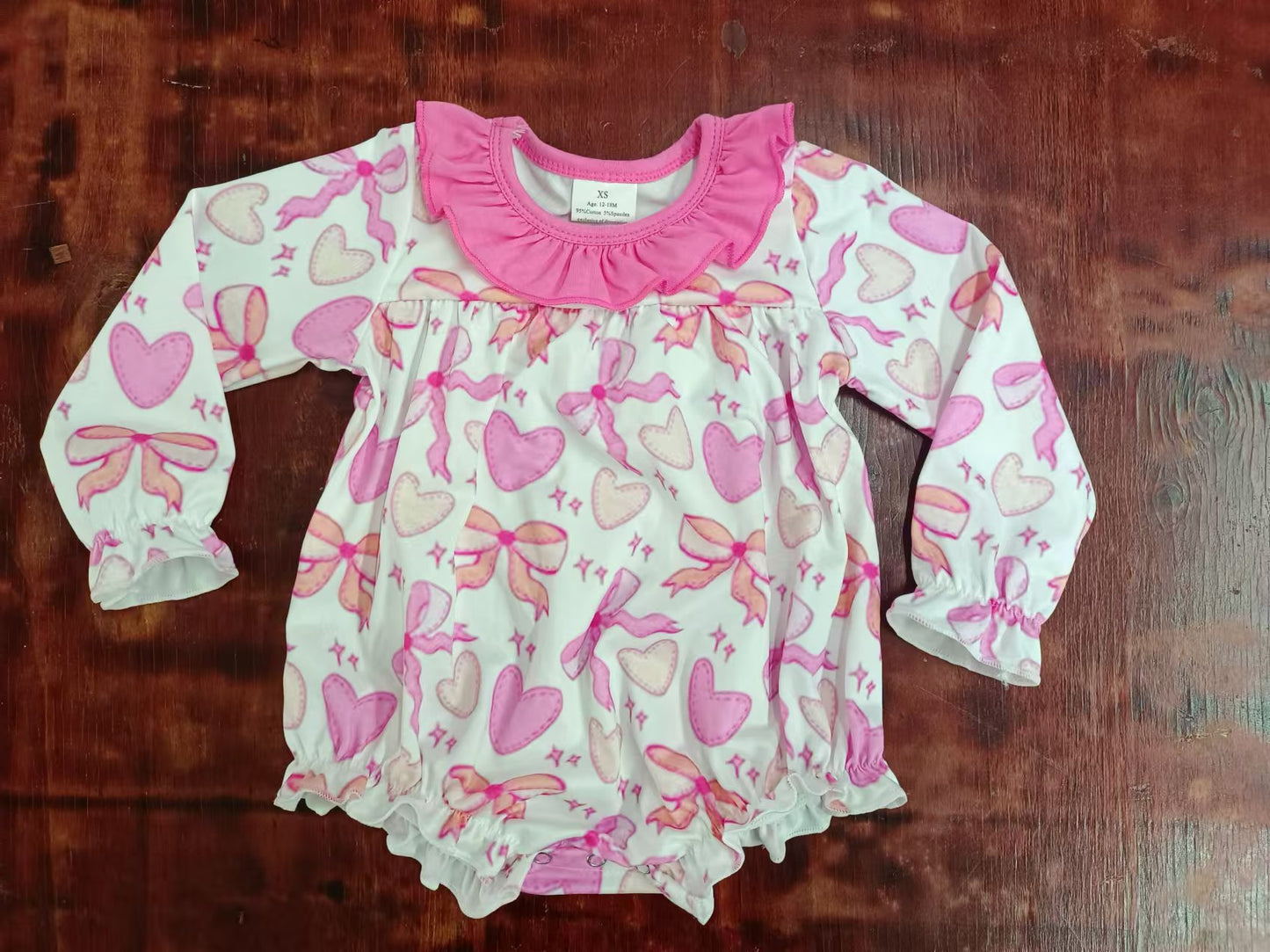 (Custom Design Preorder MOQ 3 ) Pink Bows Heart Print Baby Girls Romper