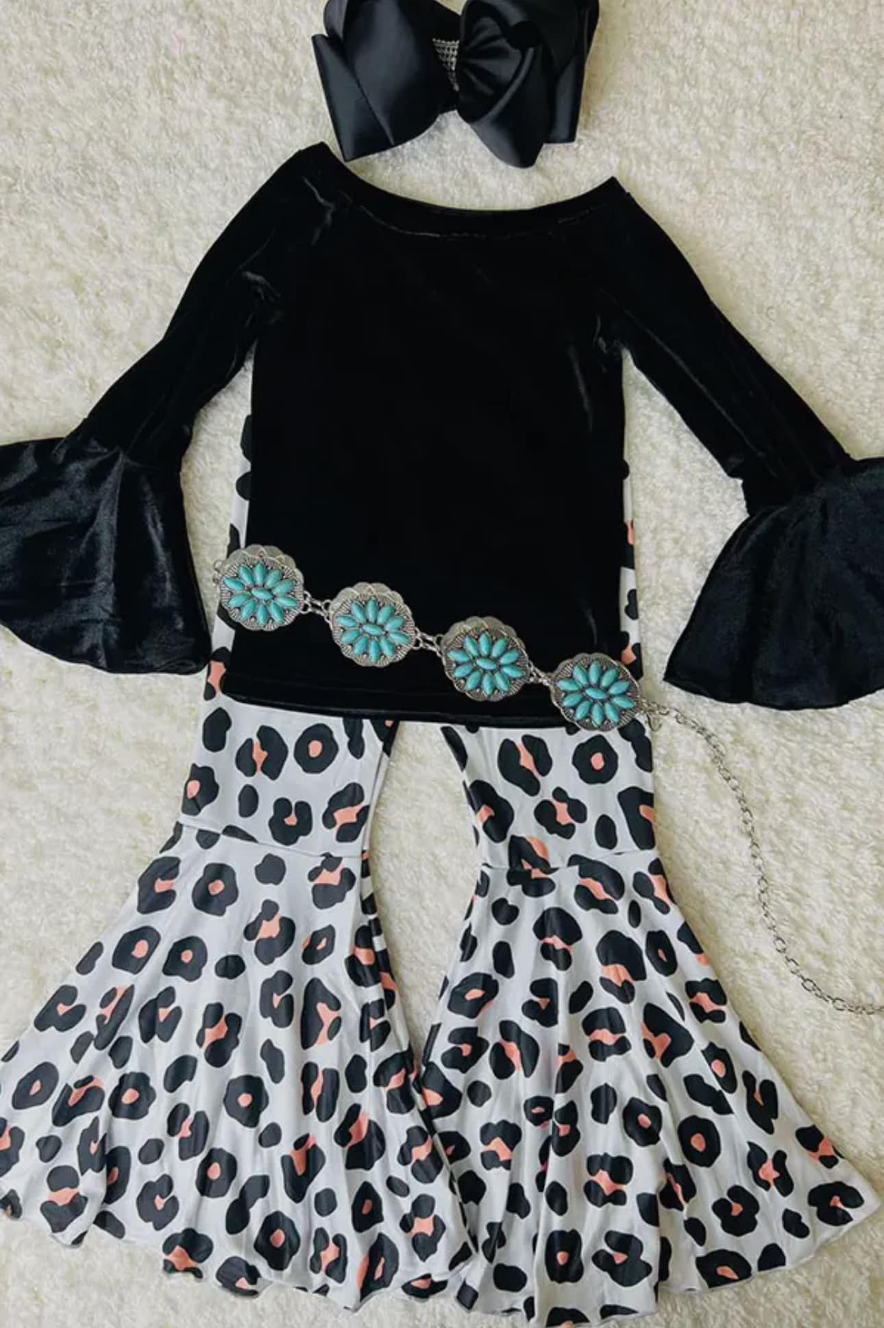 (Custom Design Preorder MOQ 5) Black Top Leopard Bell Pants Girls Clothes Set