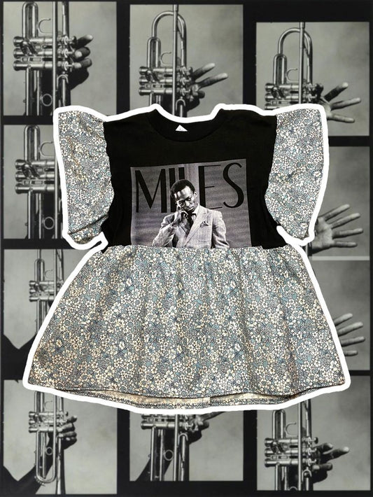 (Custom Design Preorder MOQ 5) Miles Flowers Print Girls Summer Knee Length Dress