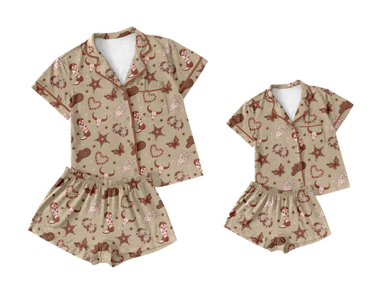 4.1(Custom Design Preorder MOQ 5 Each Design) Boots Stars Brown Print Buttons Pajamas Sets Mom and Me Summer Matching Clothes