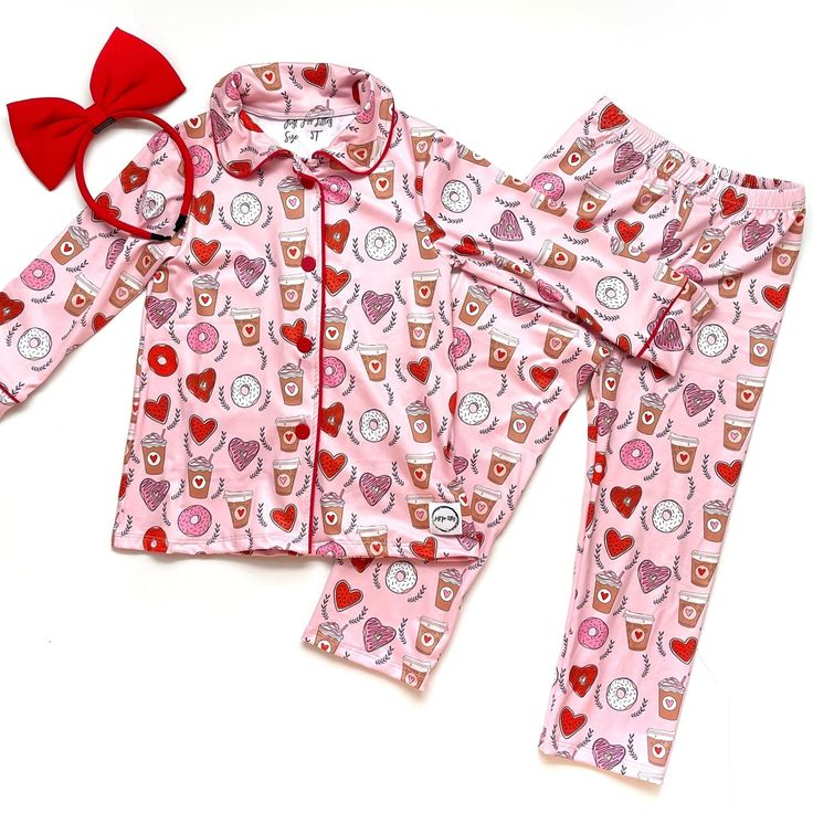 (Custom Design MOQ 5) Pink Doughnut Heart Coffee Print Girls Valentine's Pajamas Clothes Set