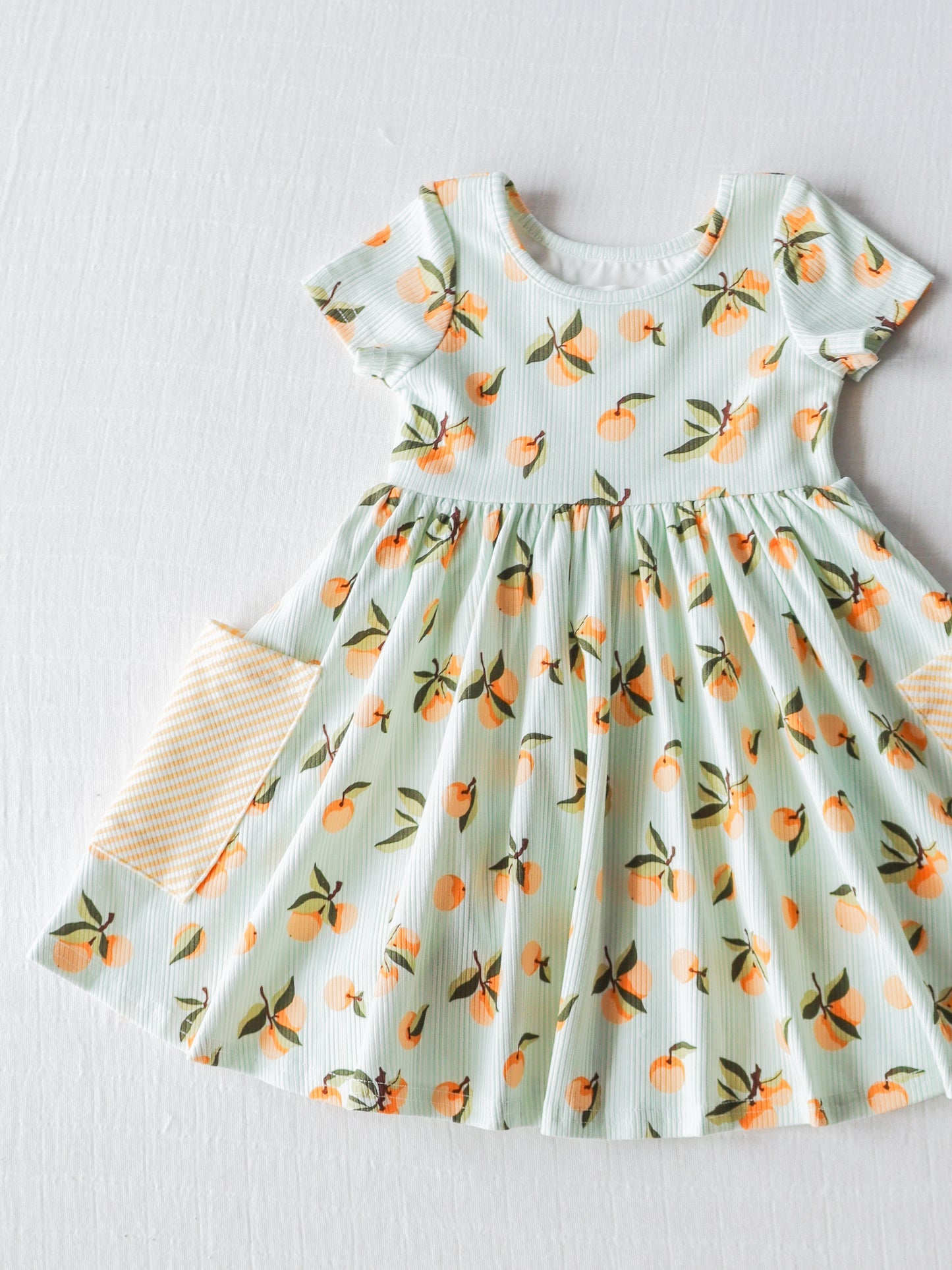 (Custom Design Preorder MOQ 5) NO.10 Orange Print Pockets Girls Knee Length Summer Dress