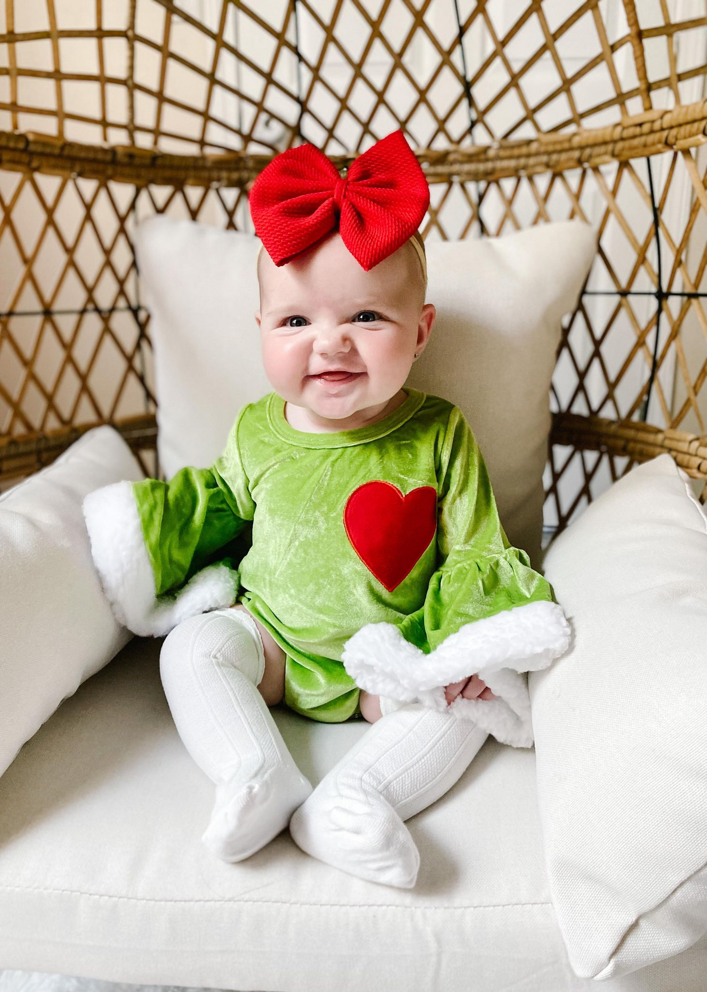 Baby girls long sleeve velvet Christmas romper     6 A4-4