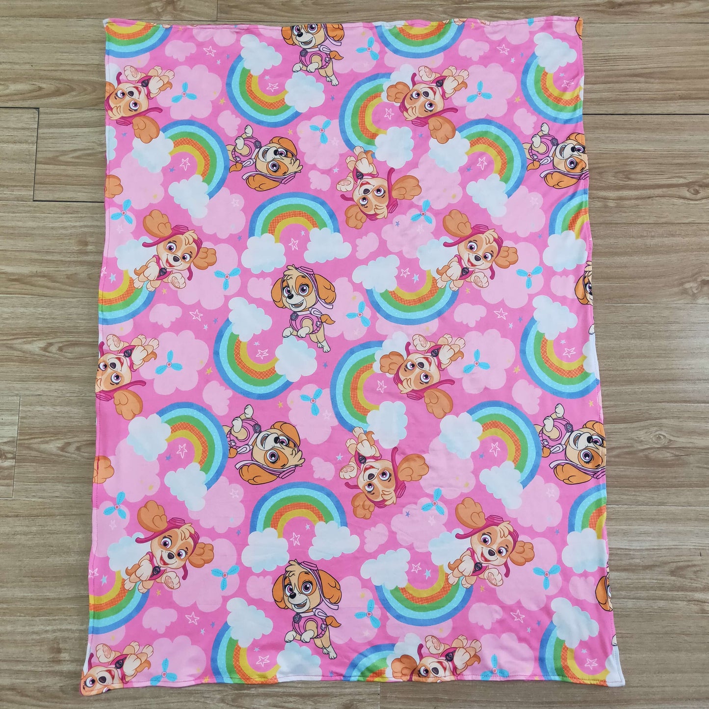 Pink cartoon blanket    6 C8-30