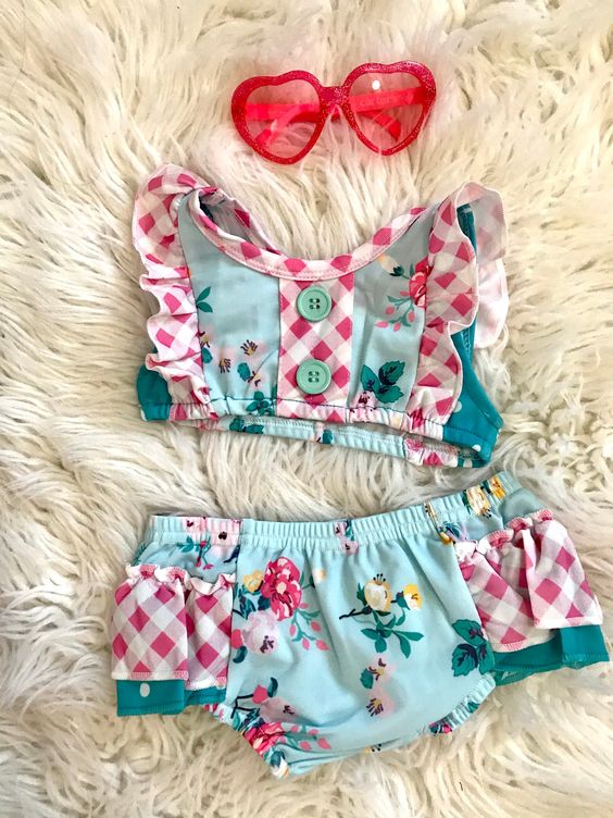 Girls flower print swimsuit