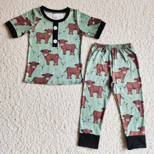 Boys short sleeved highland cow print pajamas  B9-25