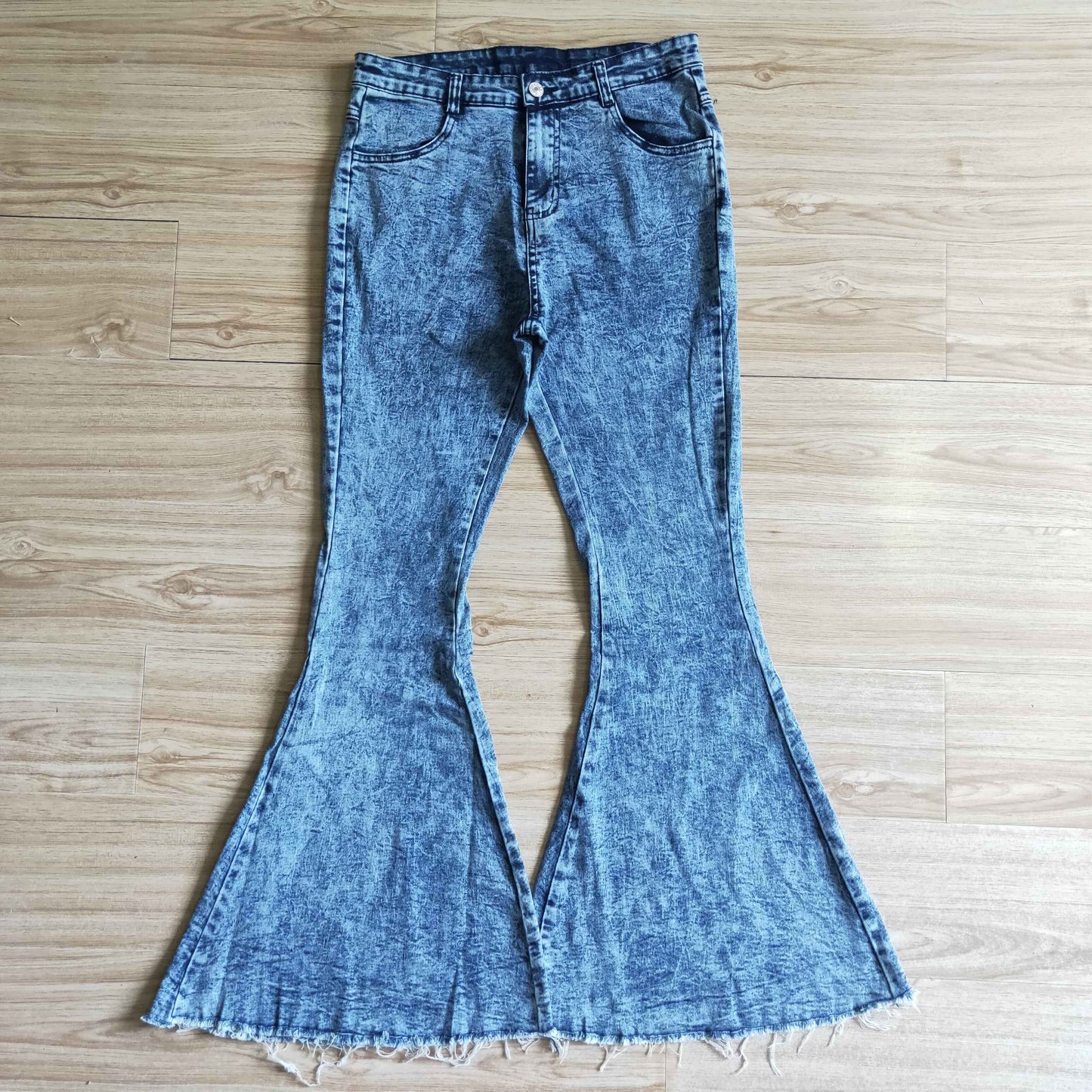 Adult blue danim bell bottom jeans    P0011