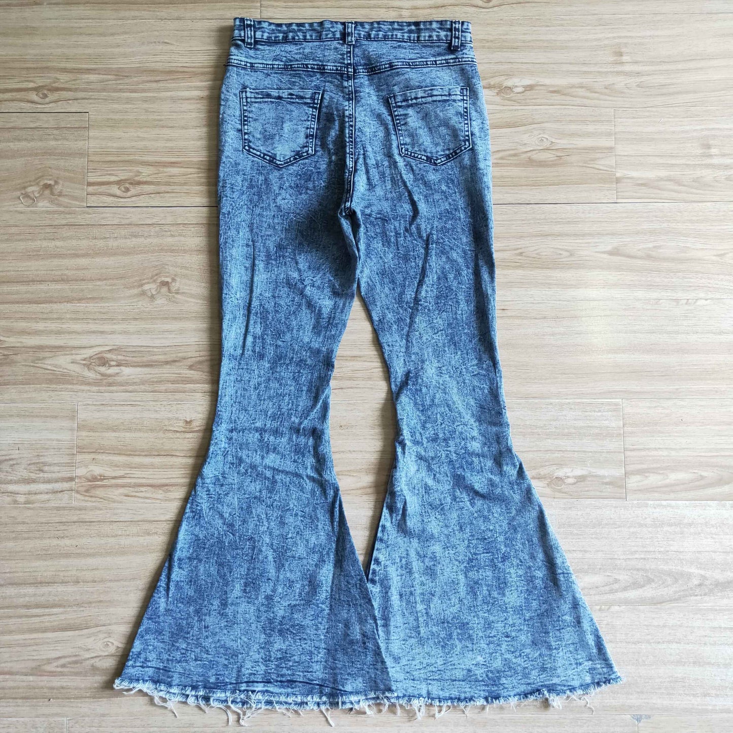 Adult blue danim bell bottom jeans    P0011
