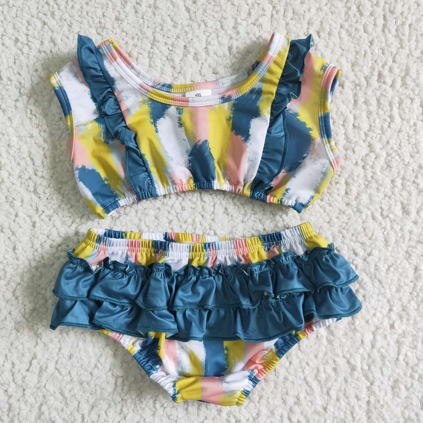 Girls ruffles swimsuit S0026