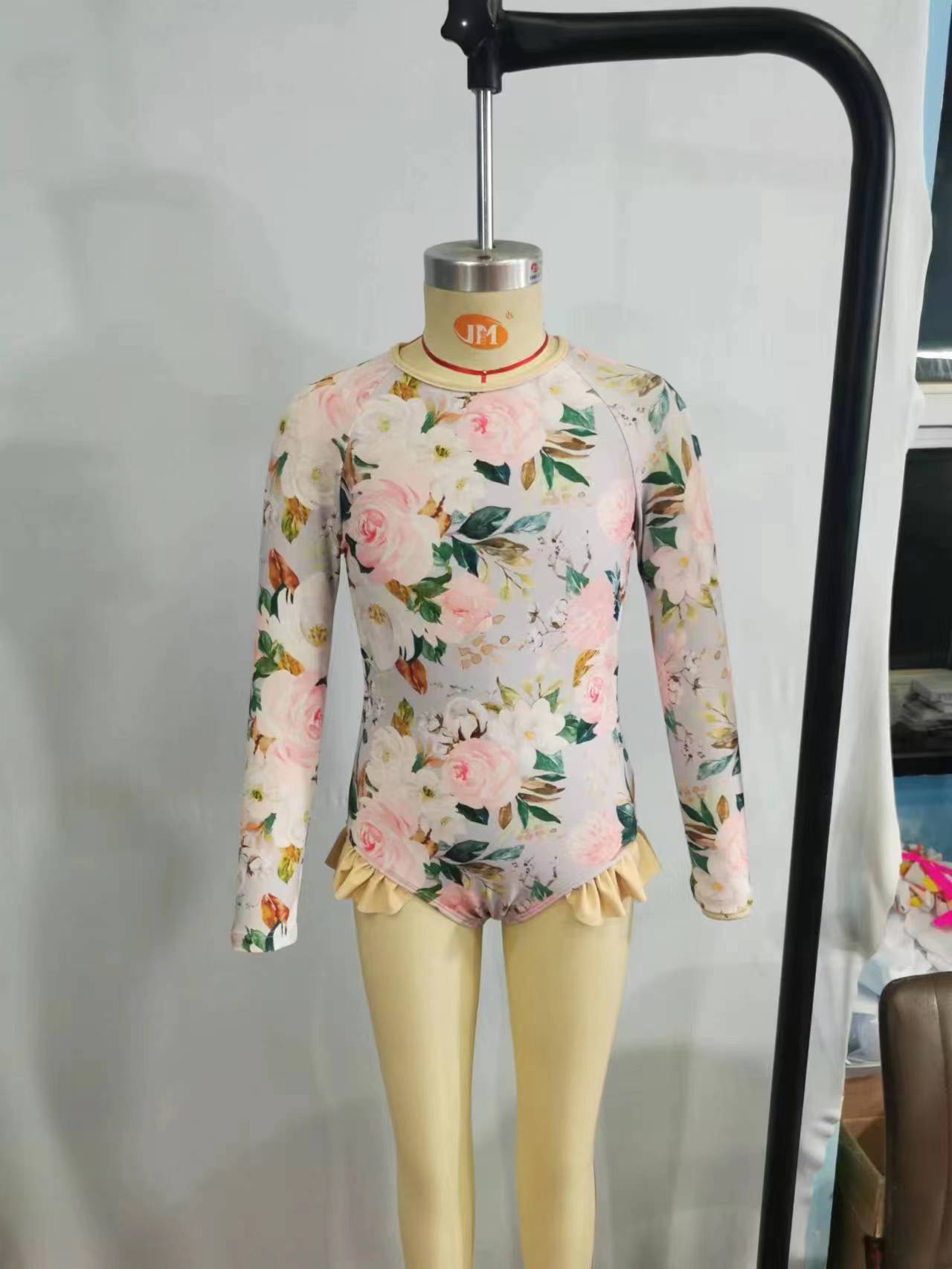 Girls floral print 1 piece long sleeve swimsuits S0085